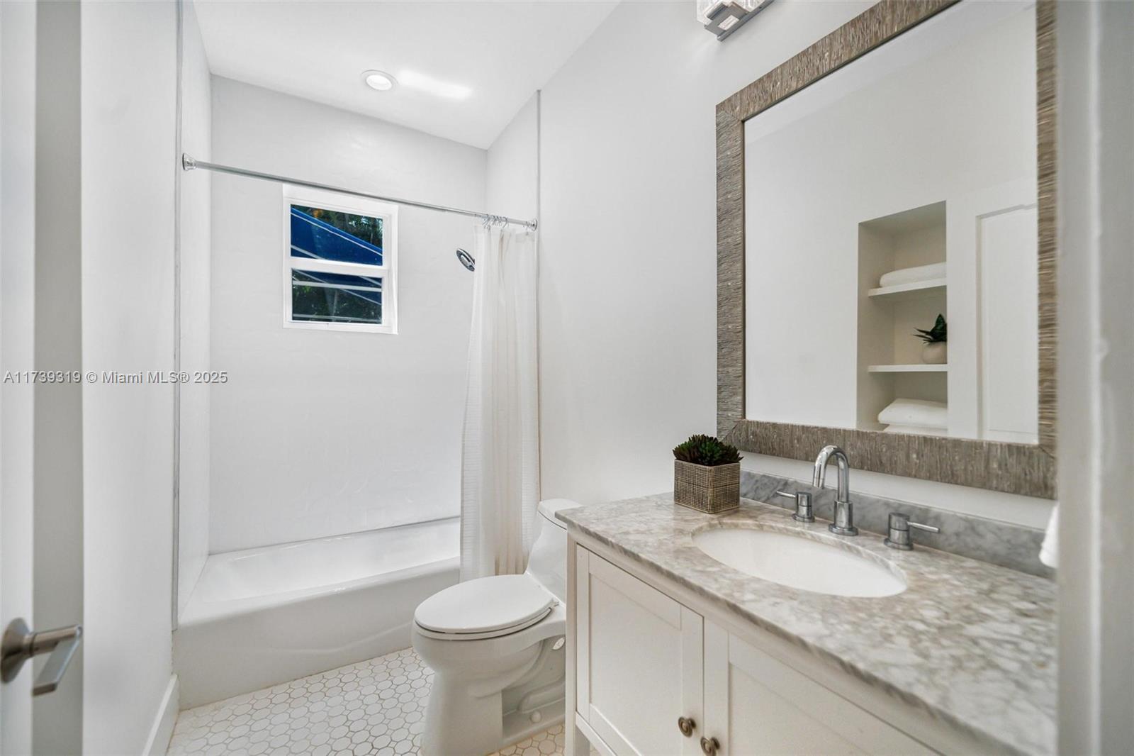 1774 Opechee Dr, Coconut Grove, Florida image 17