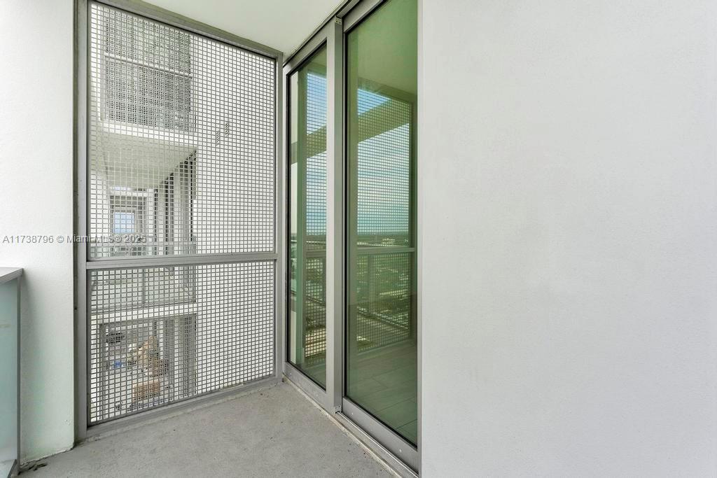 2000 Metropica Way #2307, Sunrise, Florida image 38
