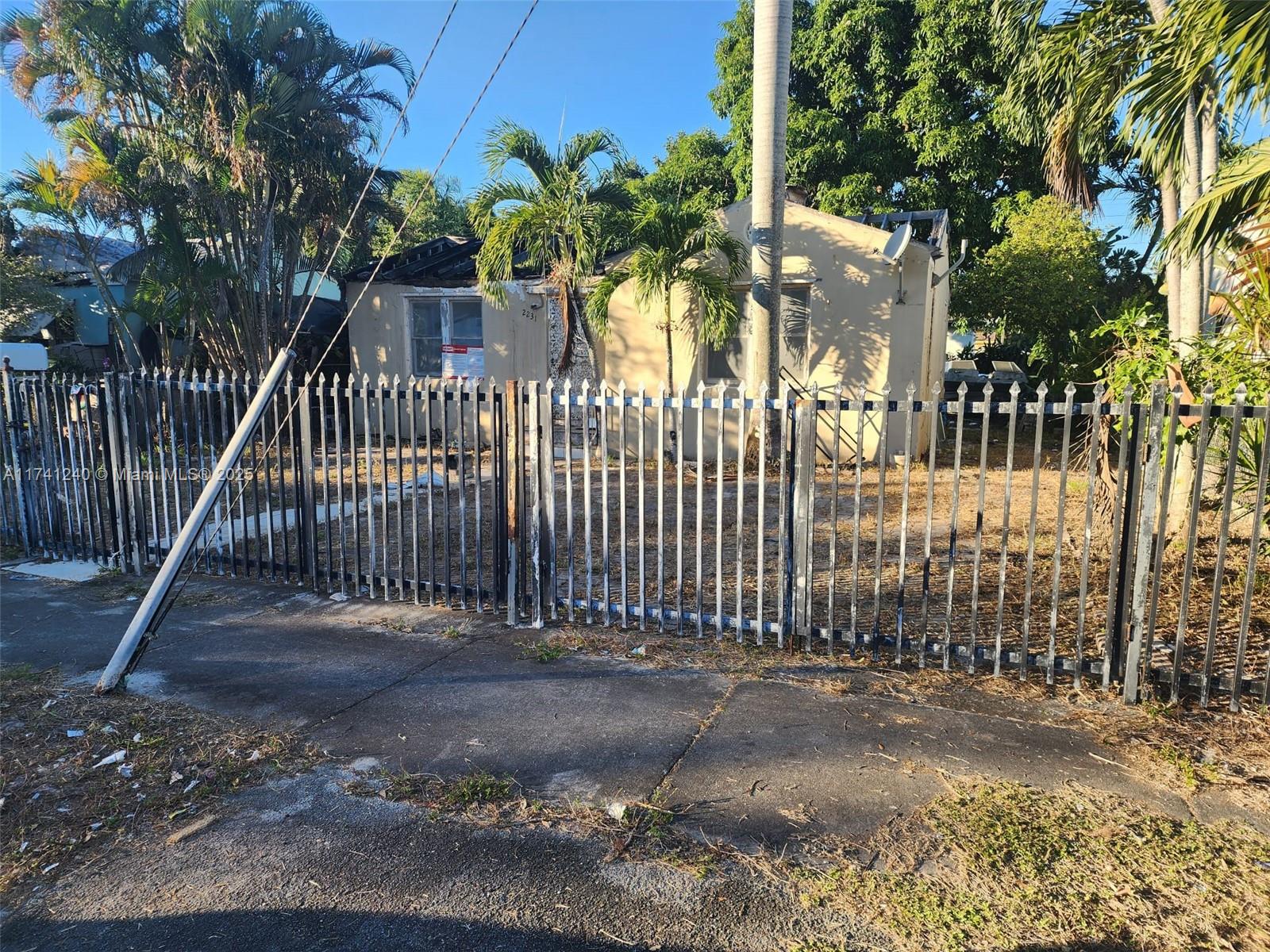 2231 86th St, Miami, Florida 33147