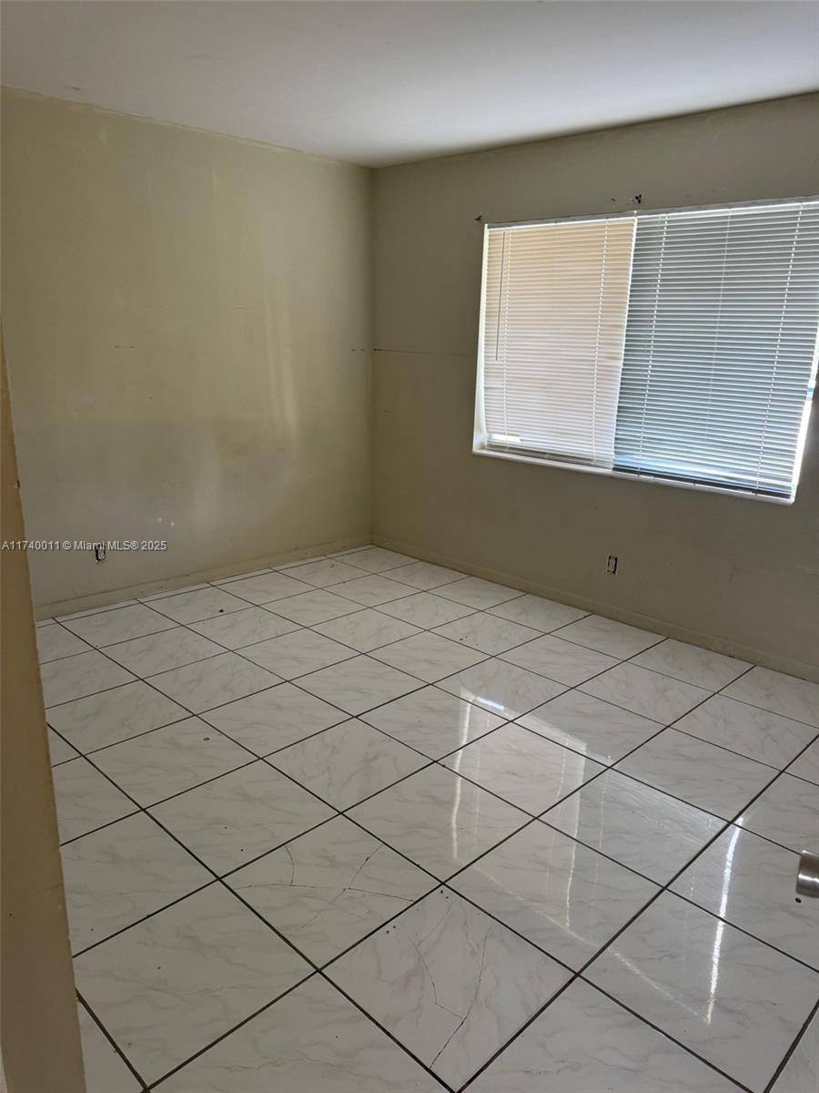 735 Ridge Rd #1, Lantana, Florida image 3