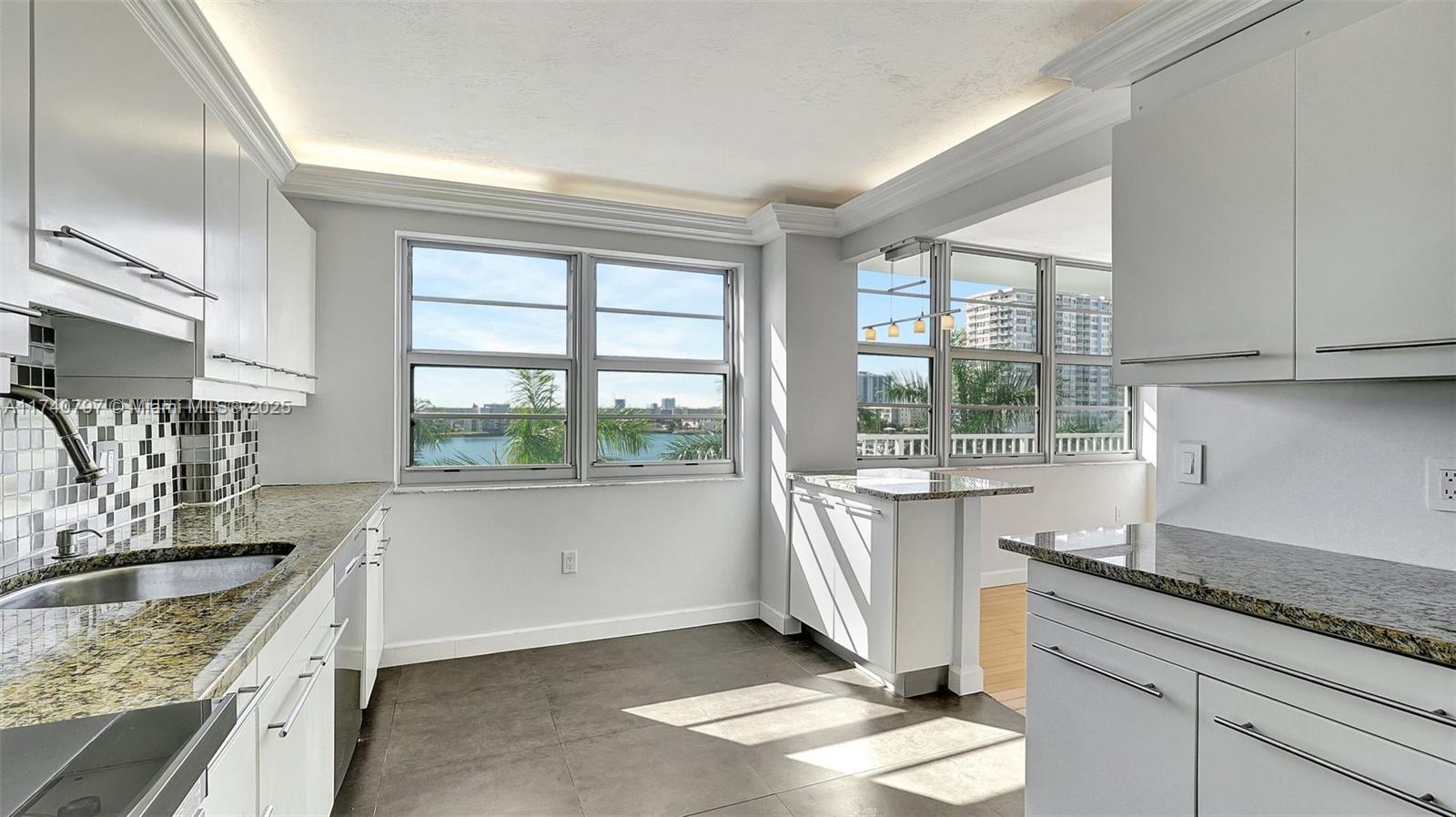 2801 NE 183rd St #517W, Aventura, Florida image 22