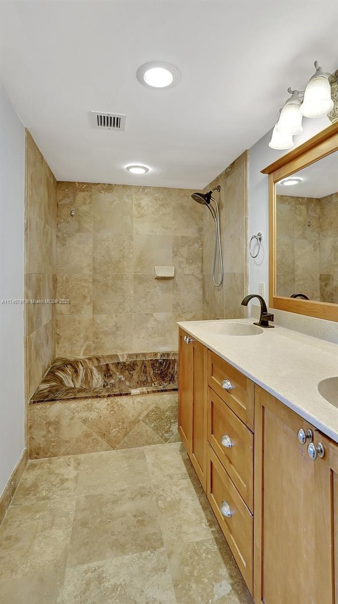 2801 NE 183rd St #517W, Aventura, Florida image 42