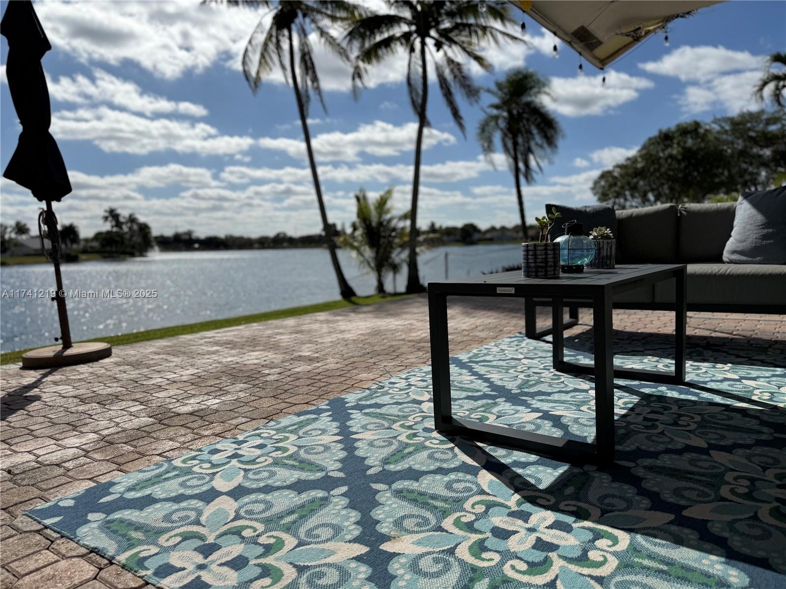 15014 SW 10th St, Sunrise, Florida image 8