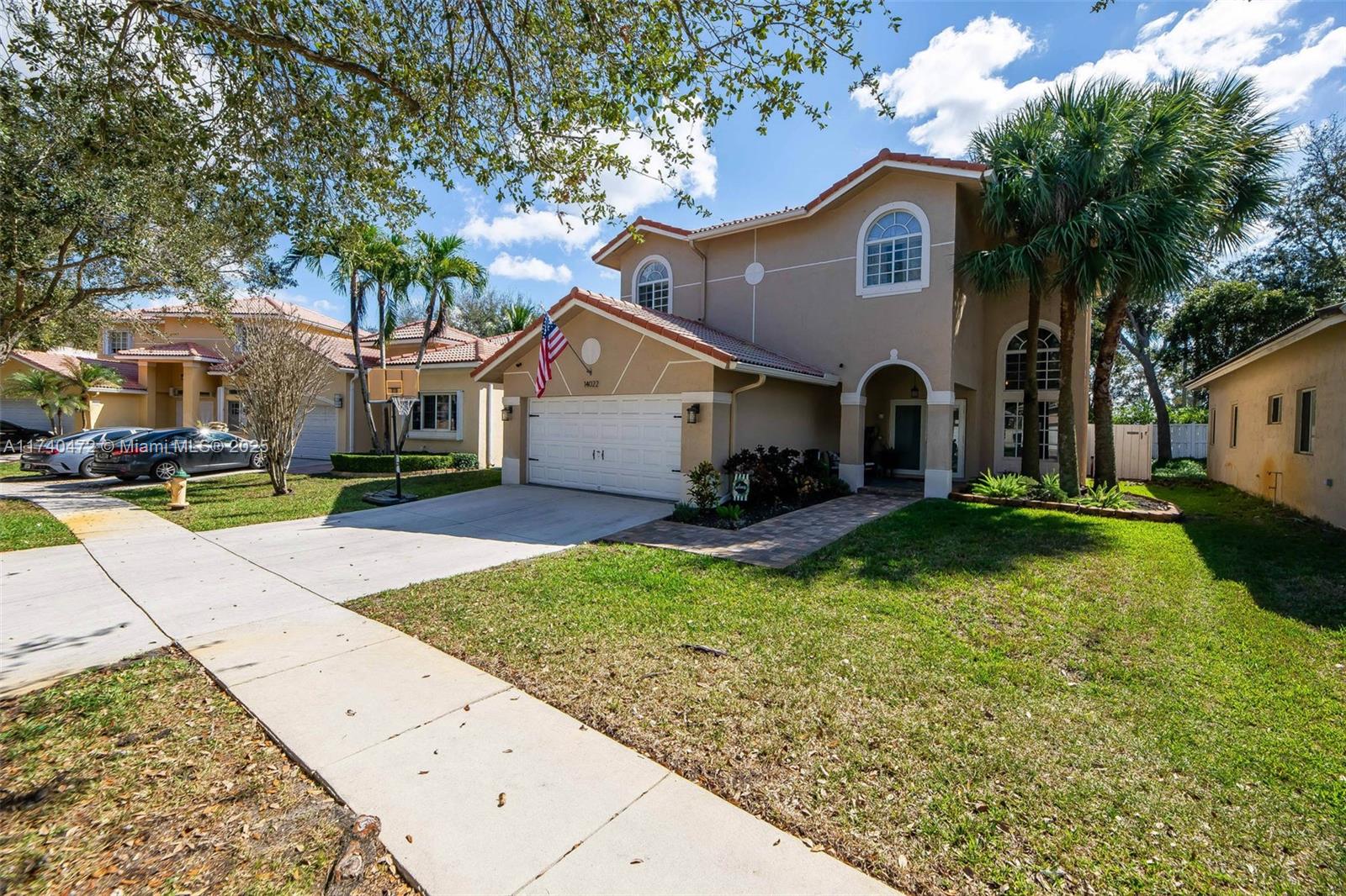 Listing Photo 1