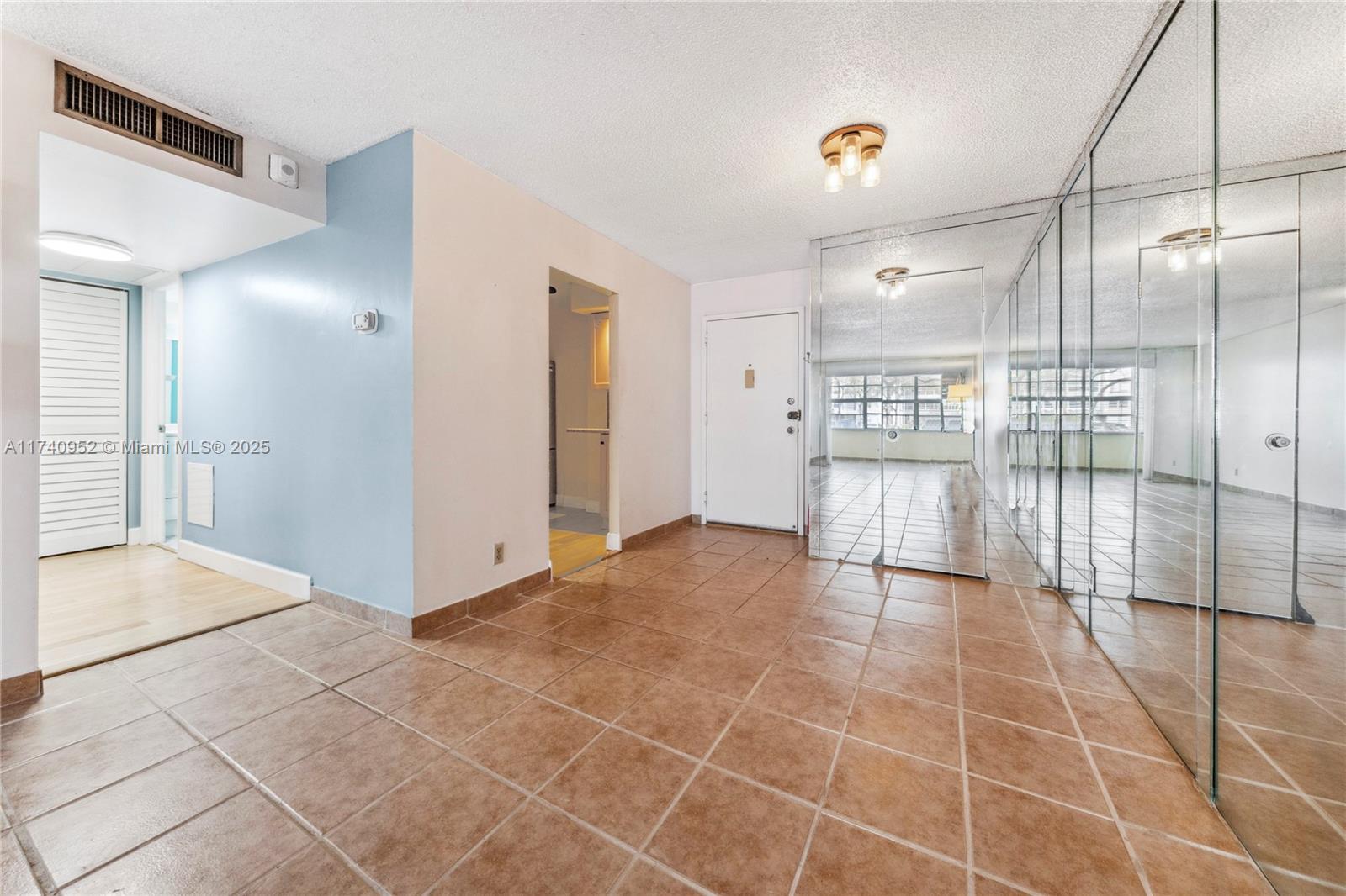 6500 Cypress Rd #107, Plantation, Florida image 7