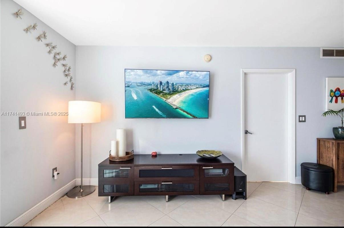 1800 N Bayshore Dr #4108, Miami FL 33132