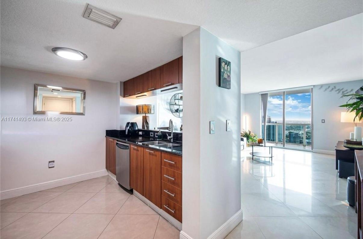 1800 N Bayshore Dr #4108, Miami FL 33132