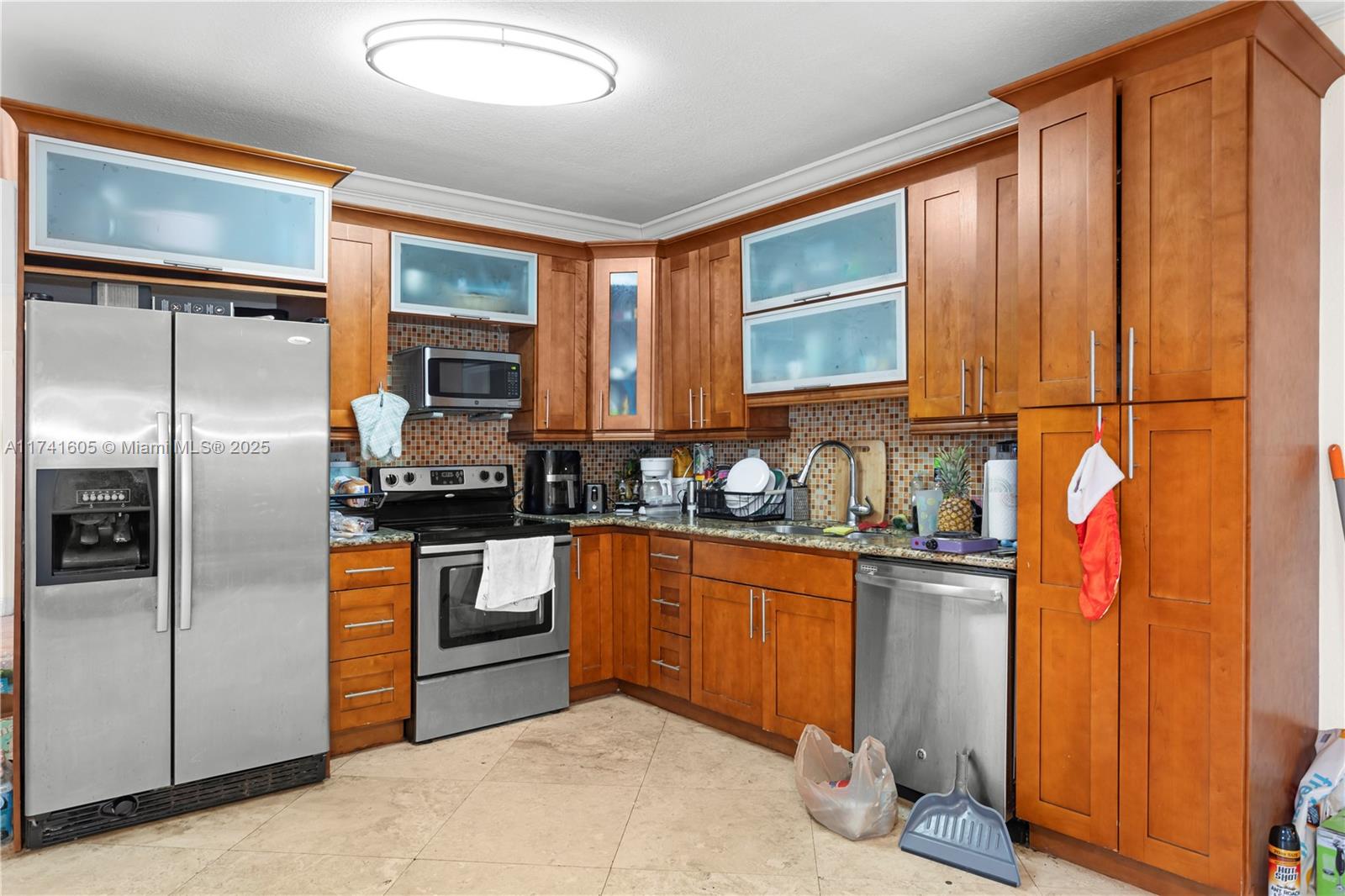 Listing Photo 8