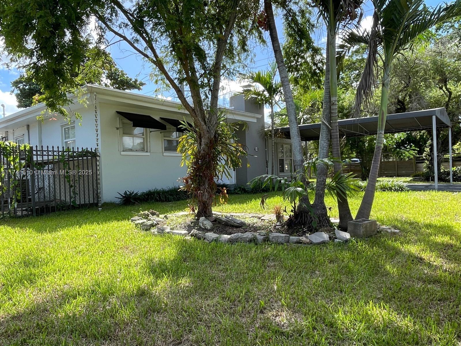 6126 SW 61st St, South Miami, Florida image 3