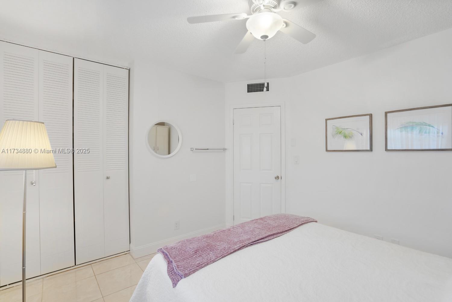 5102 NW 36th St #511, Lauderdale Lakes, Florida image 25