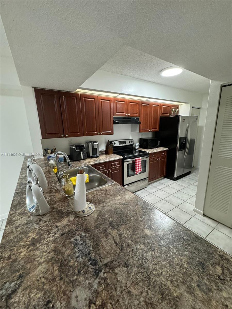 8660 SW 212th St #108, Cutler Bay, Florida image 10