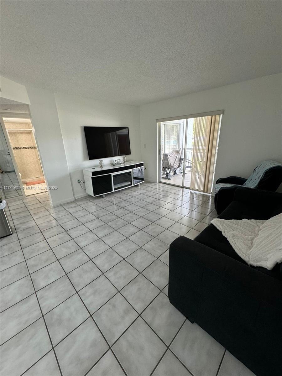 8660 SW 212th St #108, Cutler Bay, Florida image 7