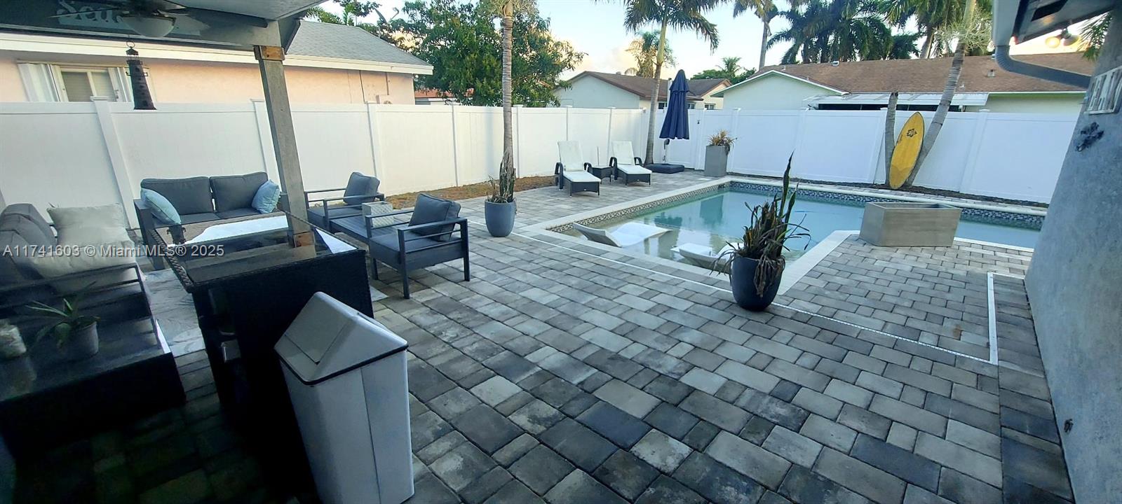 414 SE 3rd Pl, Dania Beach, Florida image 39