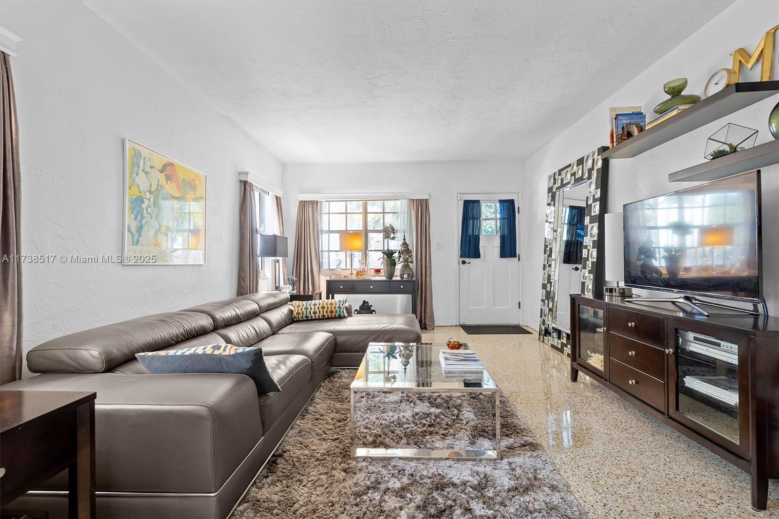 1934 Jefferson Street, Hollywood, Florida image 2