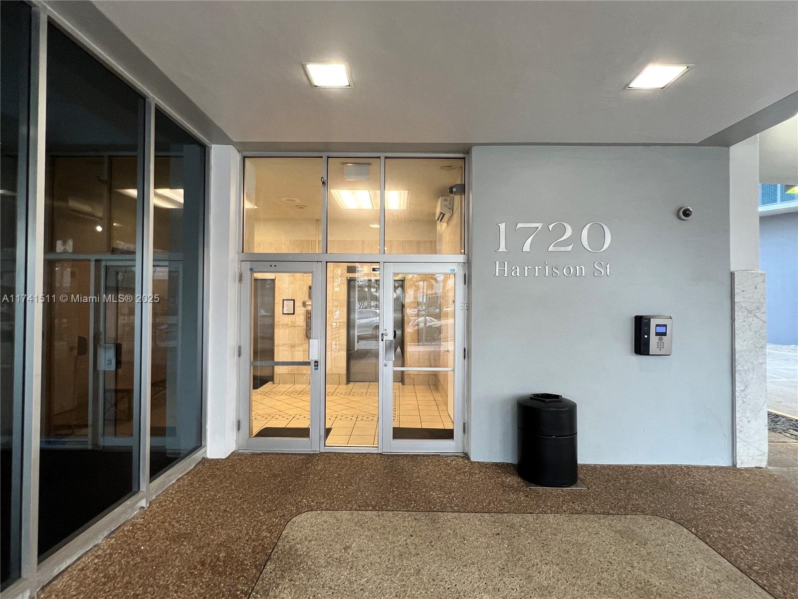 1720 Harrison Street #15E, Hollywood, Florida image 30