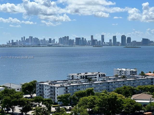 7601 E Treasure Dr #1905, North Bay Village, Florida image 2