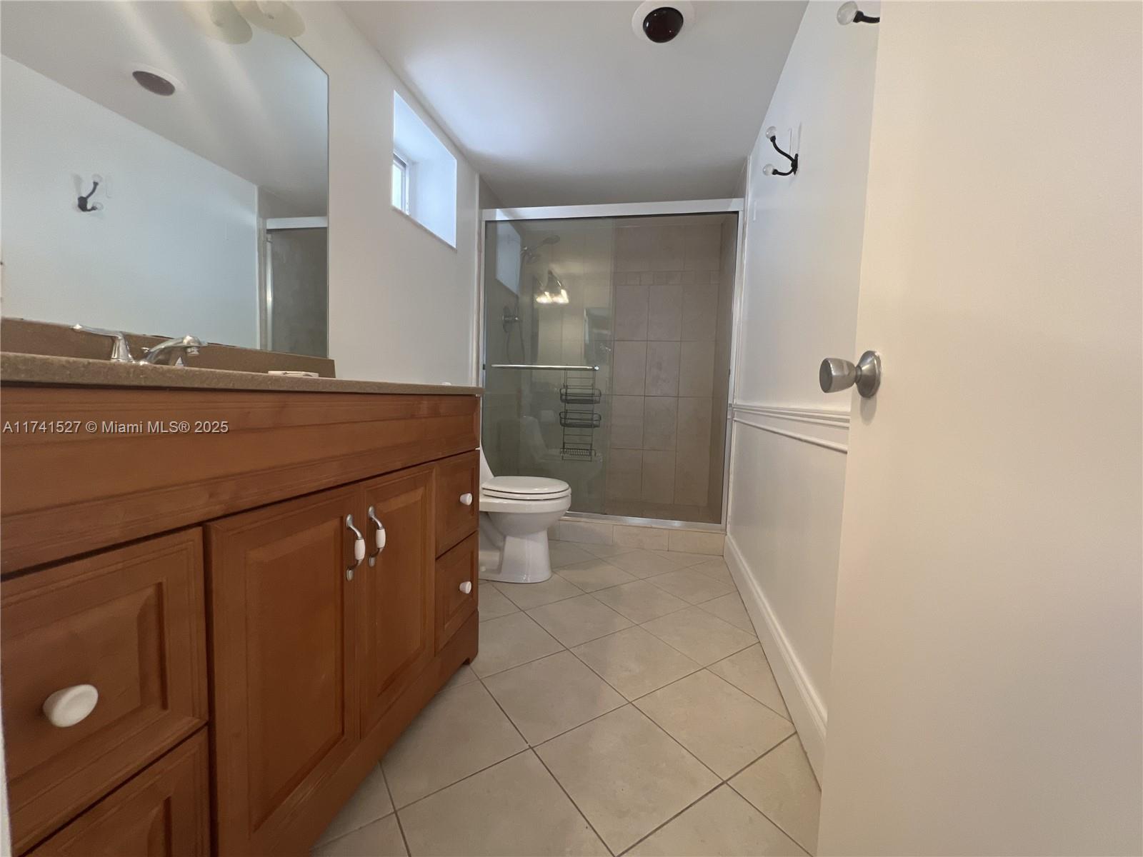 3750 NE 170th St #E-400, North Miami Beach, Florida image 21