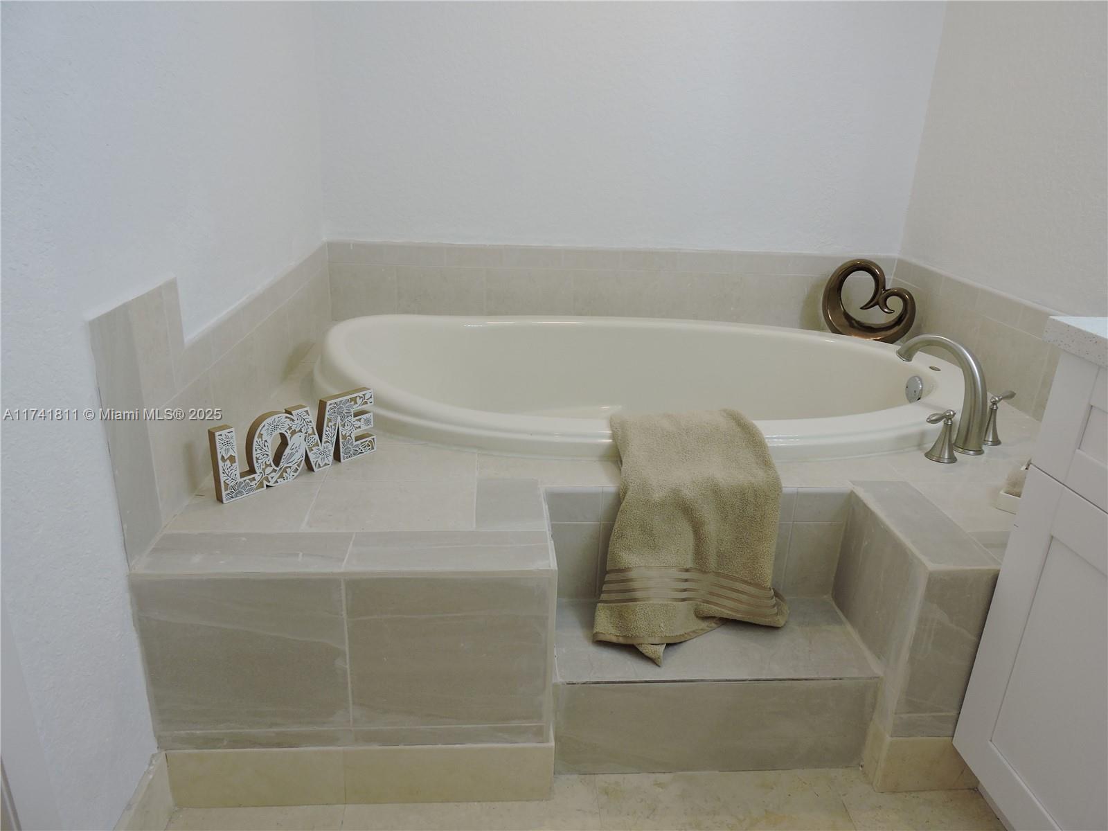 1316 SW 118th Ter #1316, Davie, Florida image 35