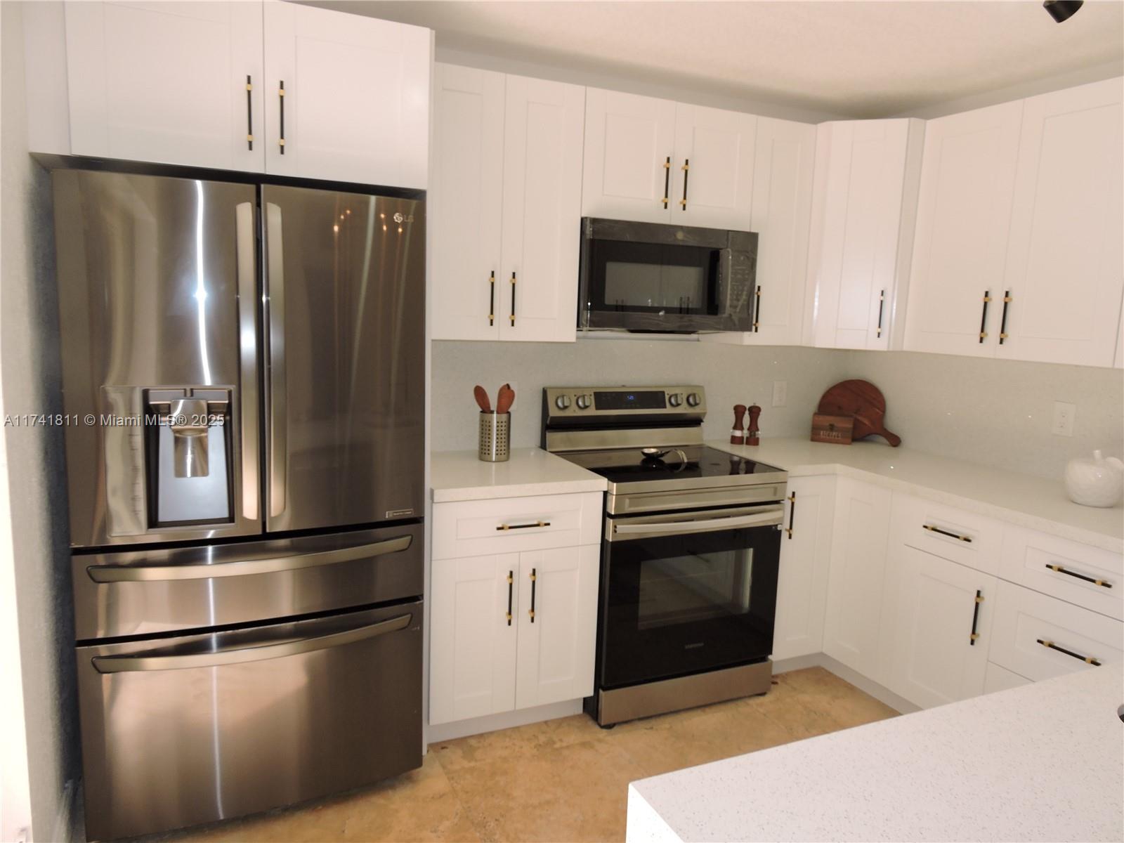 1316 SW 118th Ter #1316, Davie, Florida image 9