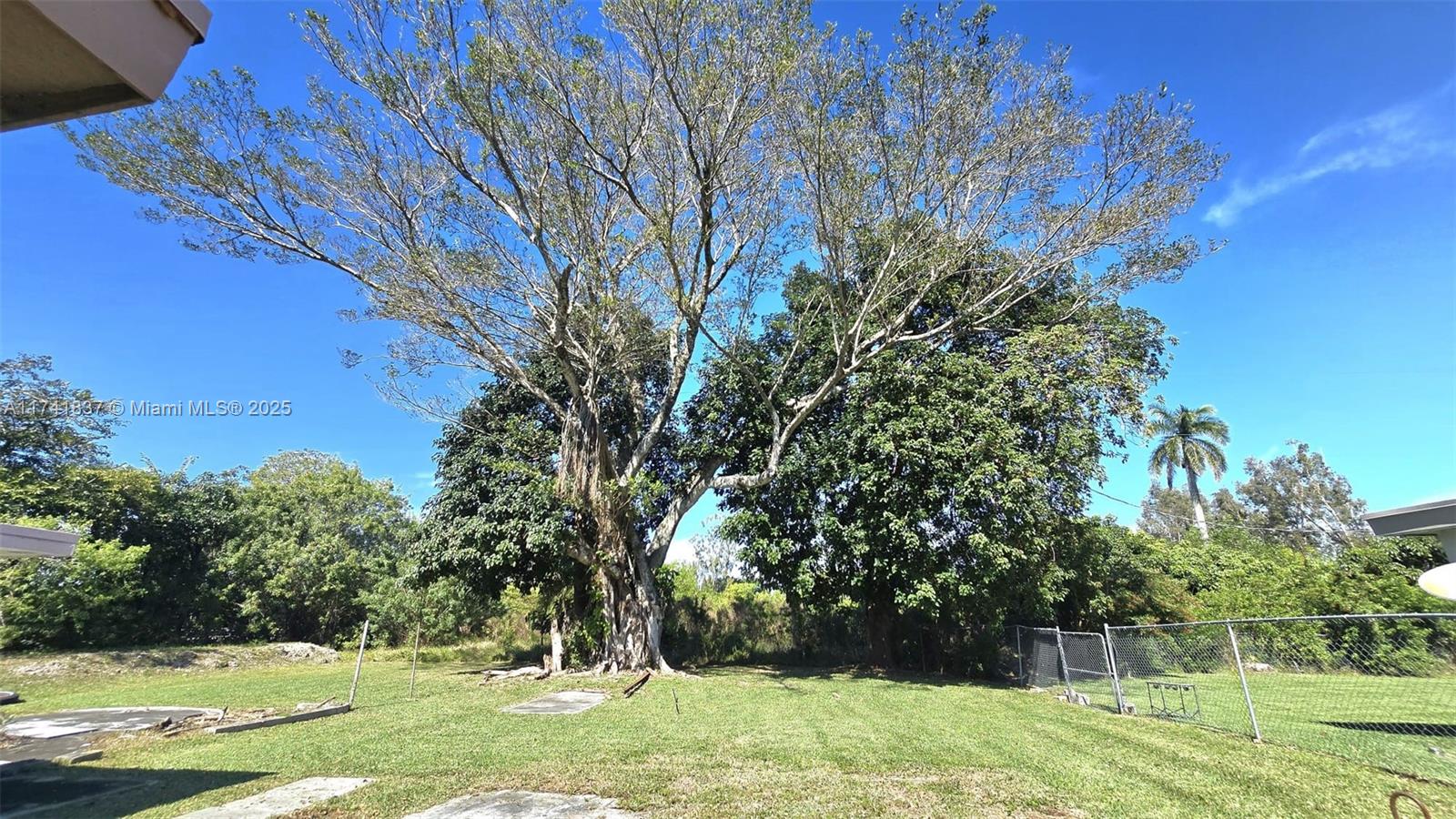 1601 SW 117th Ave, Davie, Florida image 37