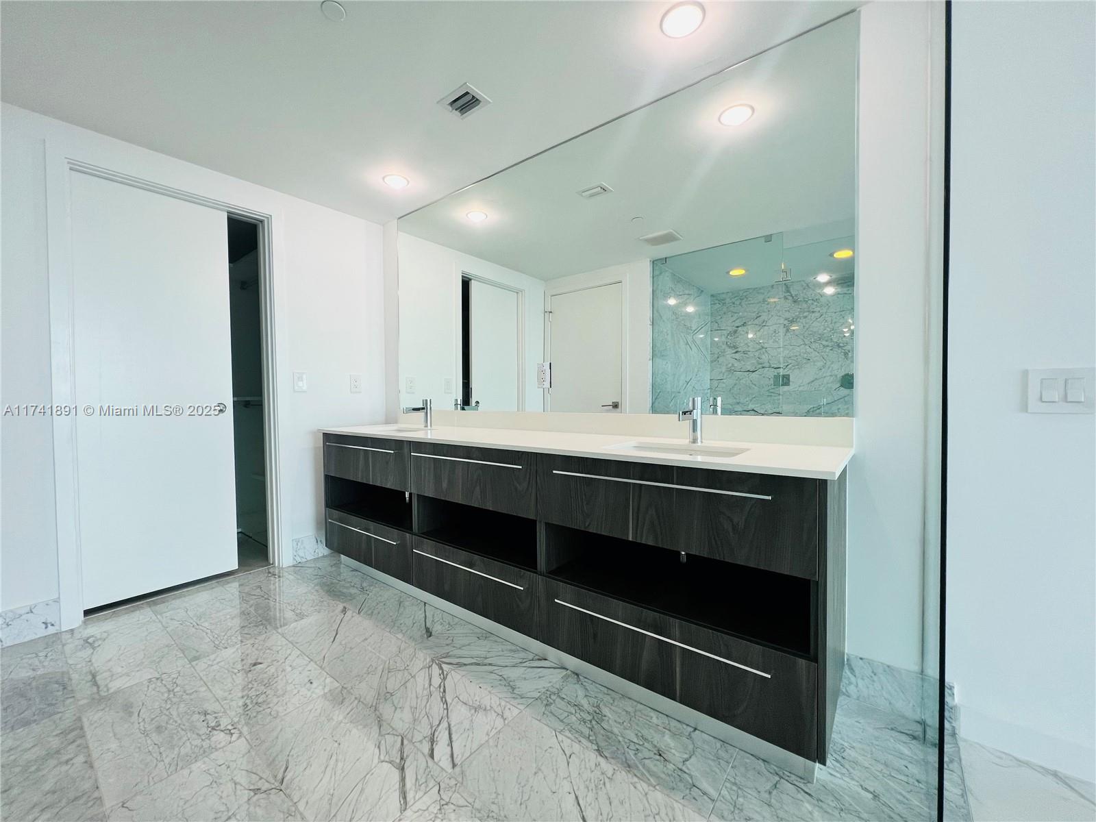 3131 NE 7th Ave #2904, Miami FL 33137