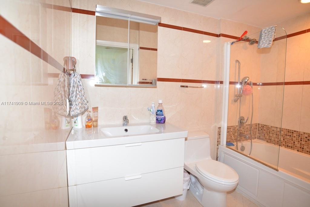 110 Washington Ave #1512, Miami Beach FL 33139