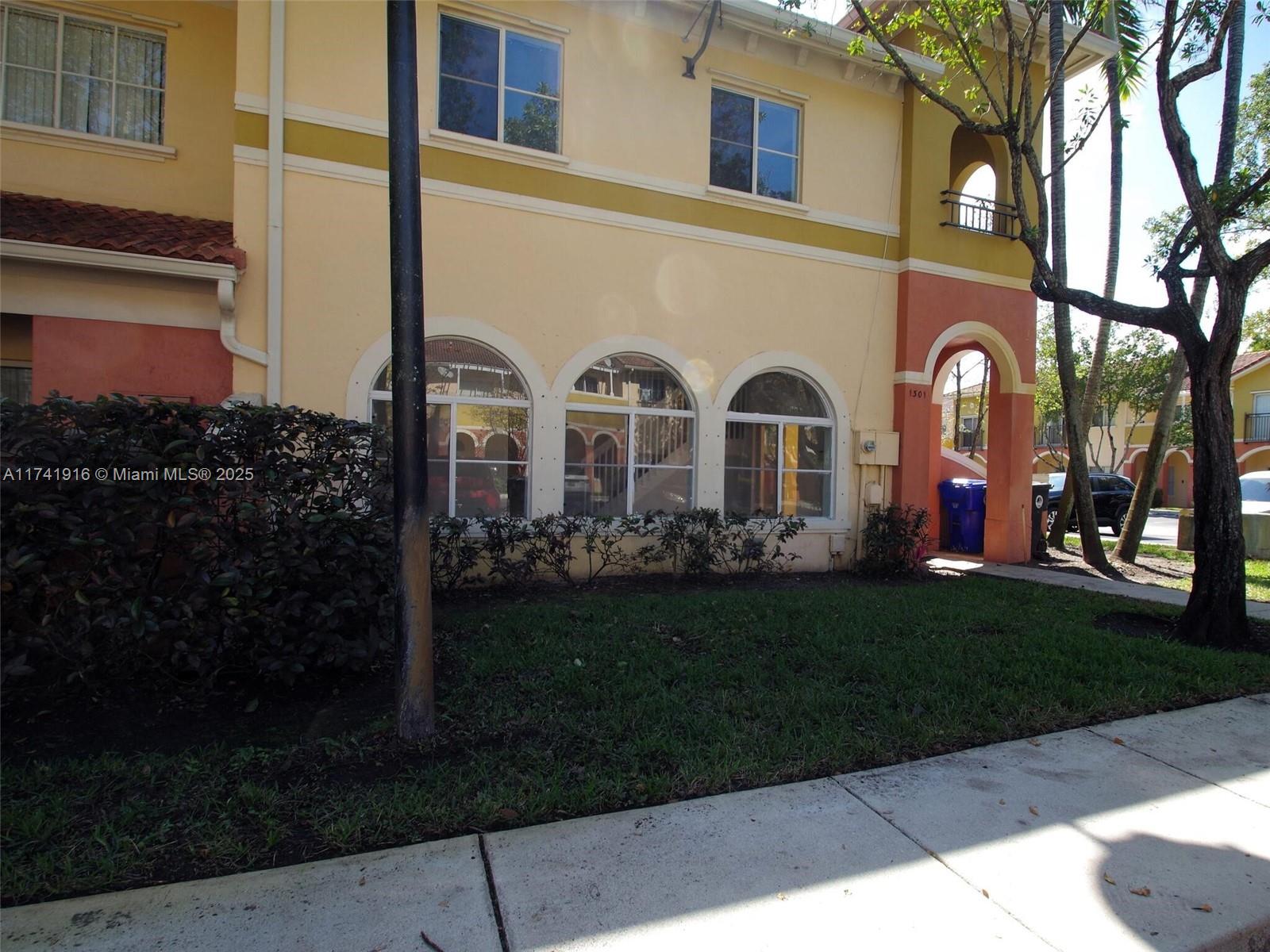 1301 Santa Catalina Cir Unit 1301, North Lauderdale, Florida 33068