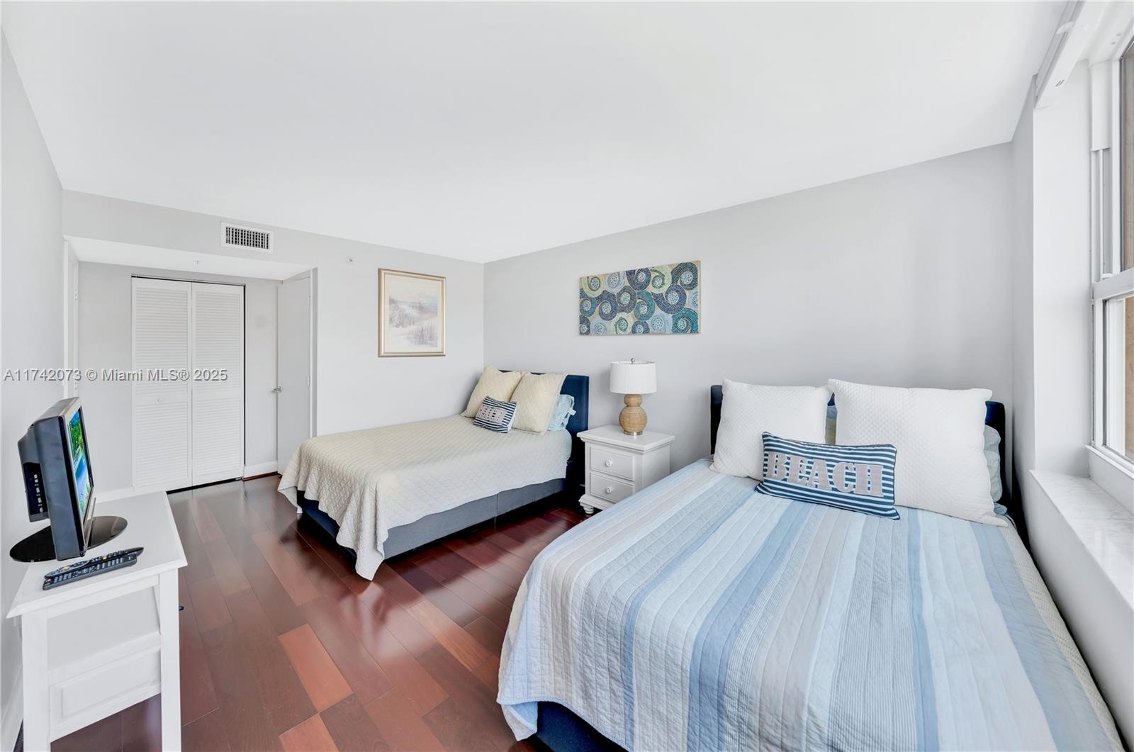90 Alton Rd #301, Miami Beach FL 33139