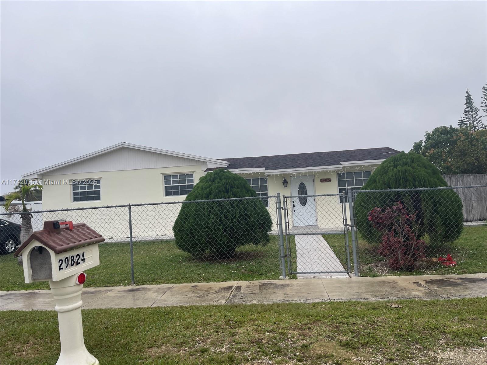 29824 SW 148th Ave, Homestead, Florida image 2