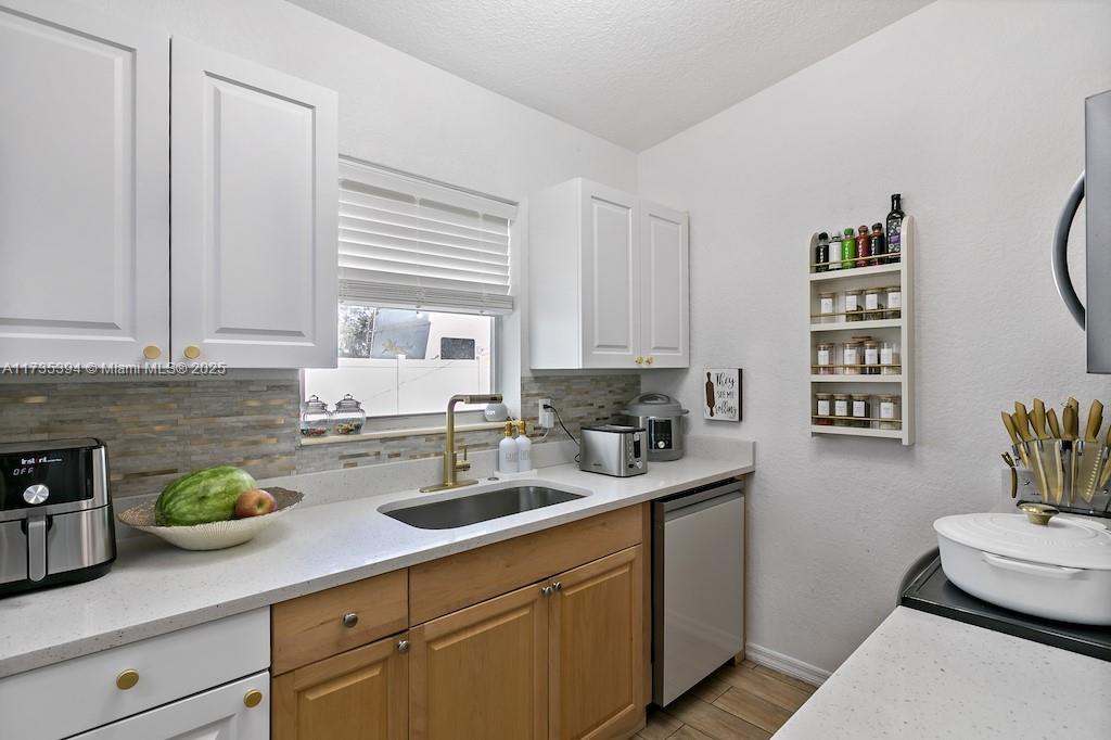 1800 Barstow Place, Sarasota, Florida image 11