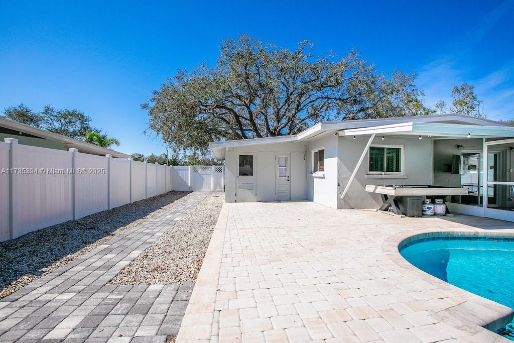 1800 Barstow Place, Sarasota, Florida image 27