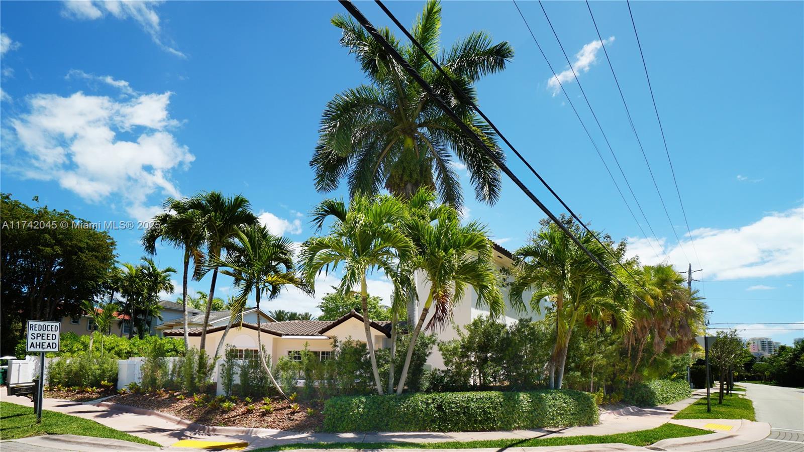 691 Ridgewood Rd, Key Biscayne, Florida image 2