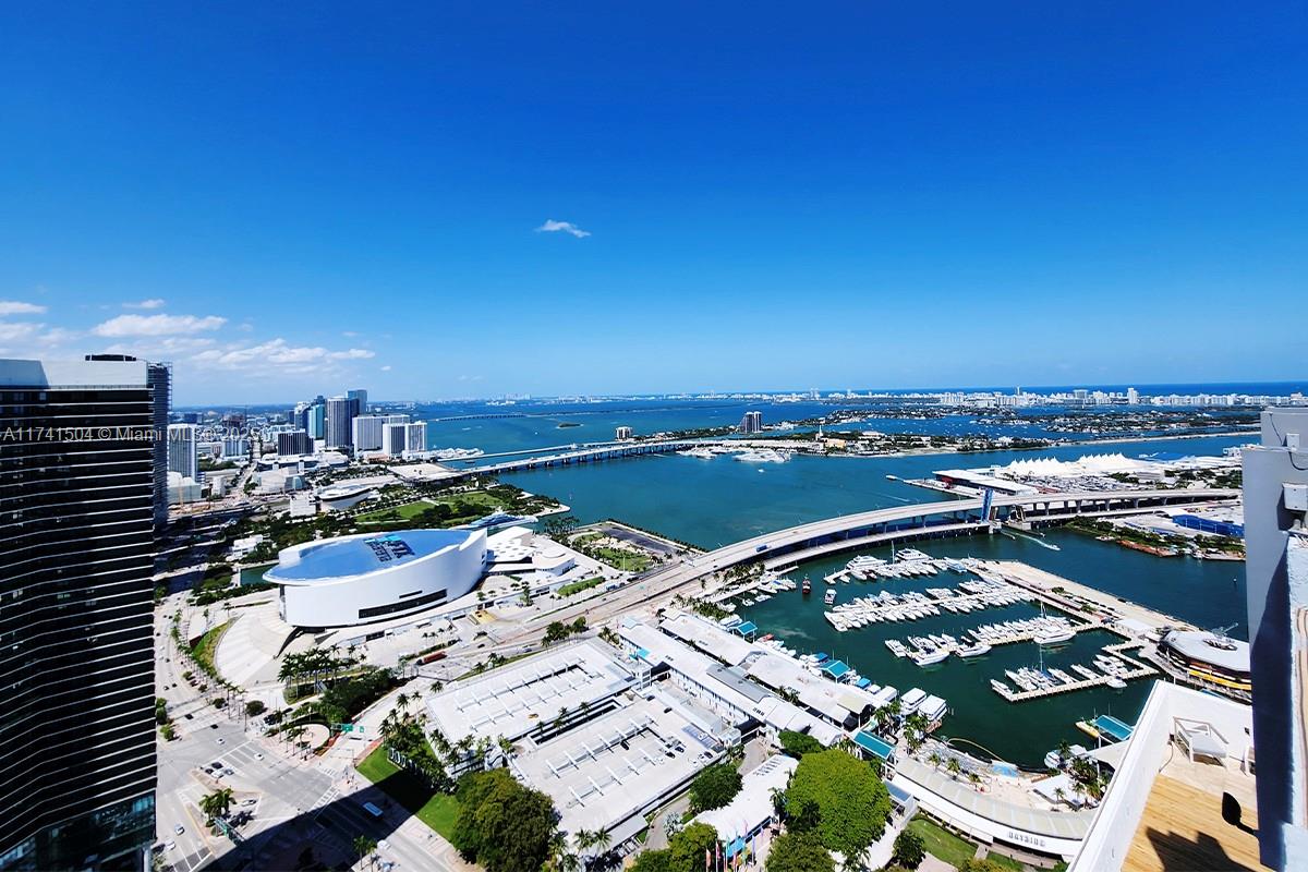 244 Biscayne Blvd #350, Miami, Florida image 30