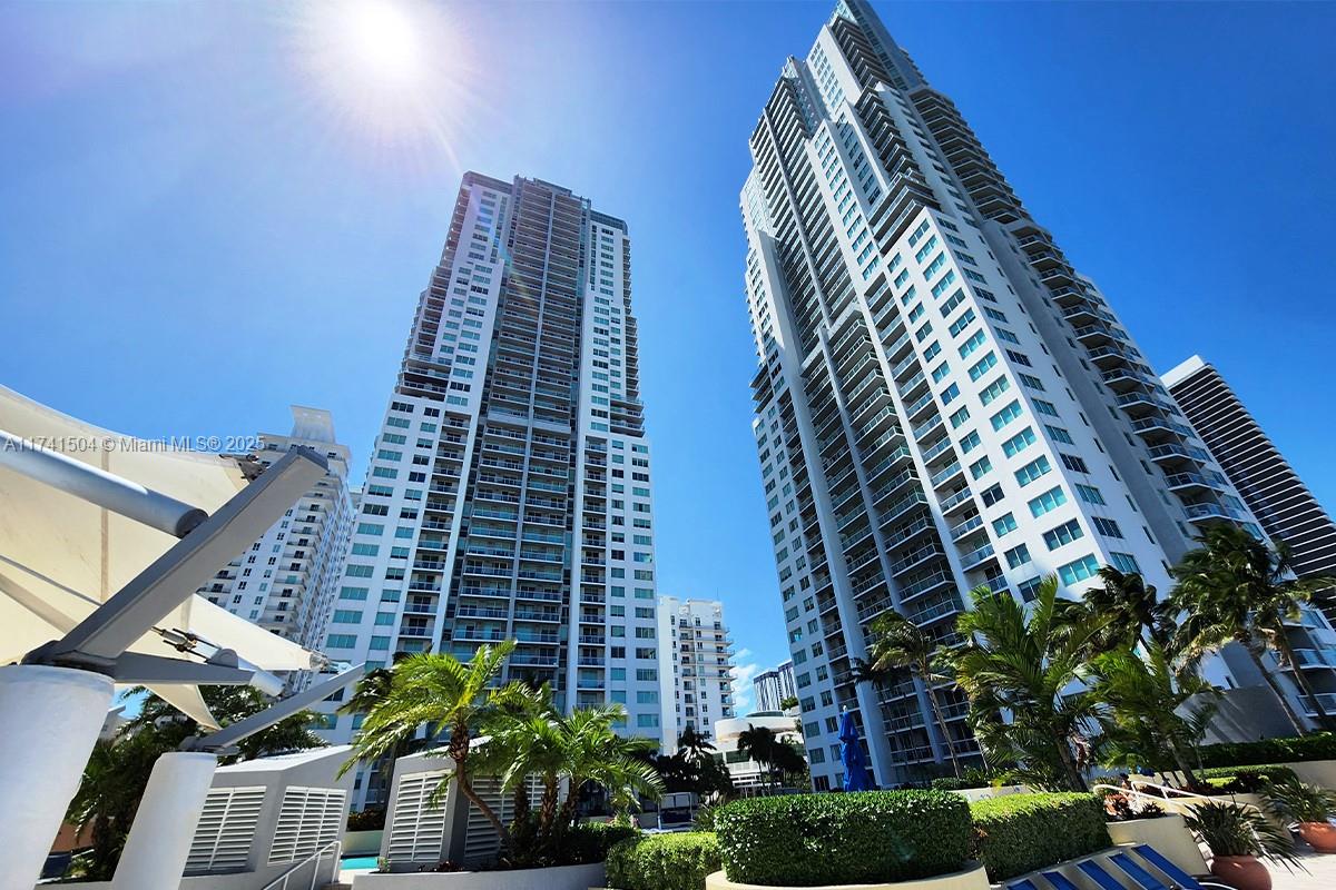 244 Biscayne Blvd #350, Miami, Florida image 33