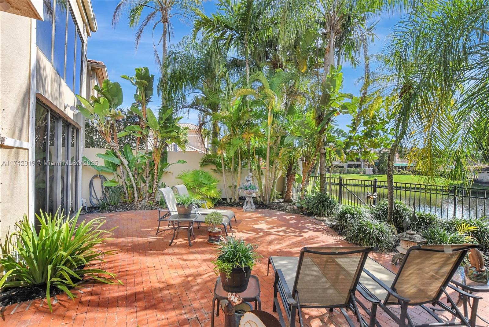 22571 Caravelle Cir, Boca Raton, Florida image 34