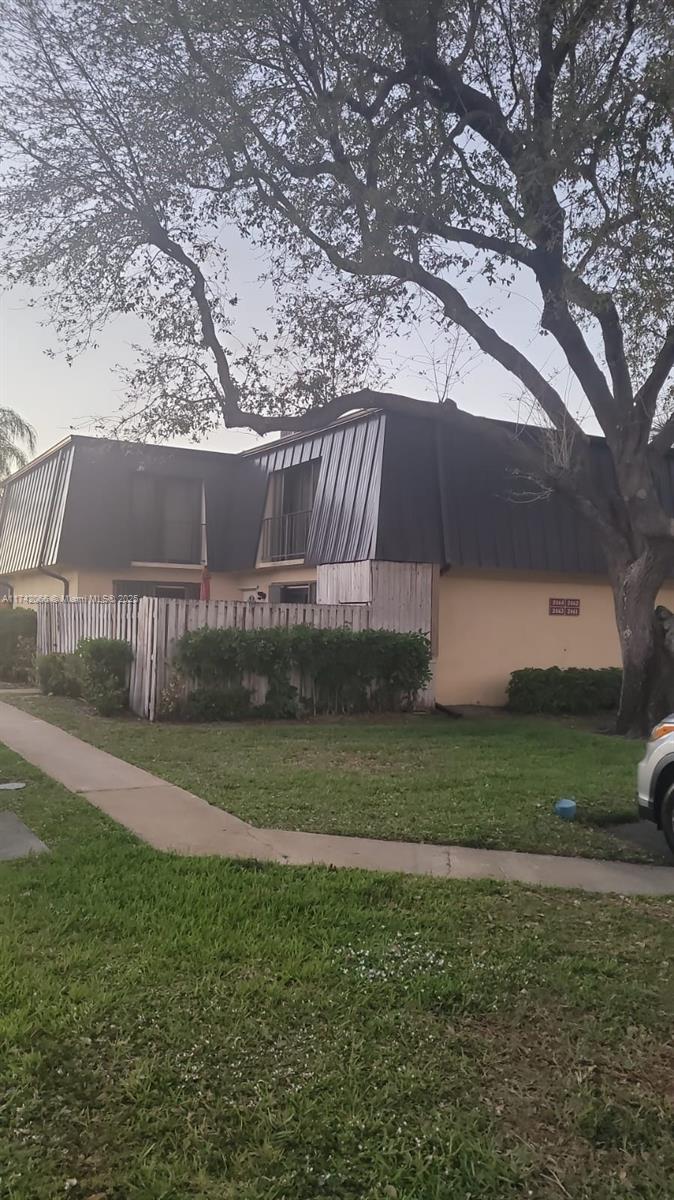 2464 Waterside Dr #2464, Lake Worth, Florida image 2