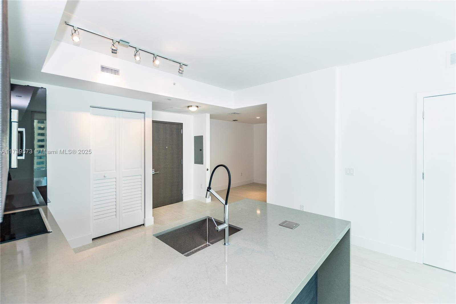 1080 Brickell Ave #1706, Miami, Florida image 3