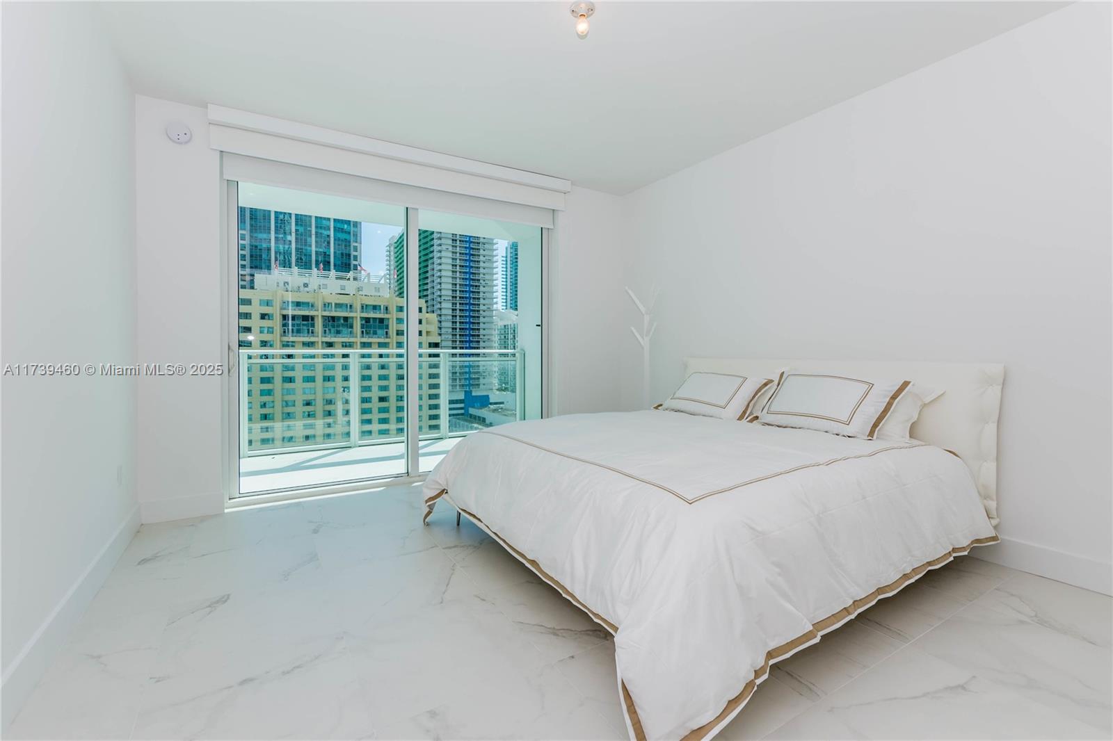 1080 Brickell Ave #1708, Miami, Florida image 9