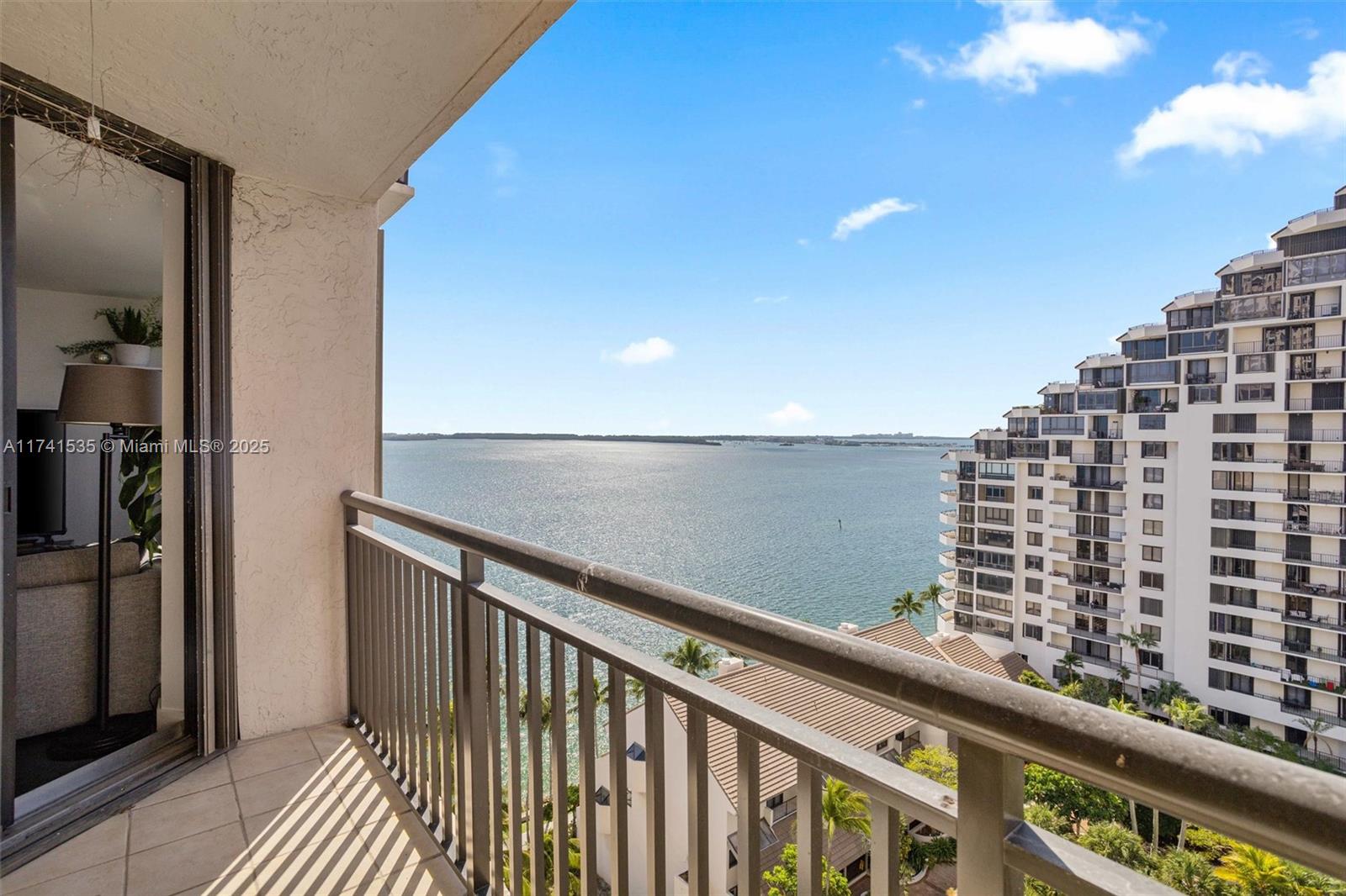 540 Brickell Key Dr #1519, Miami, Florida image 4