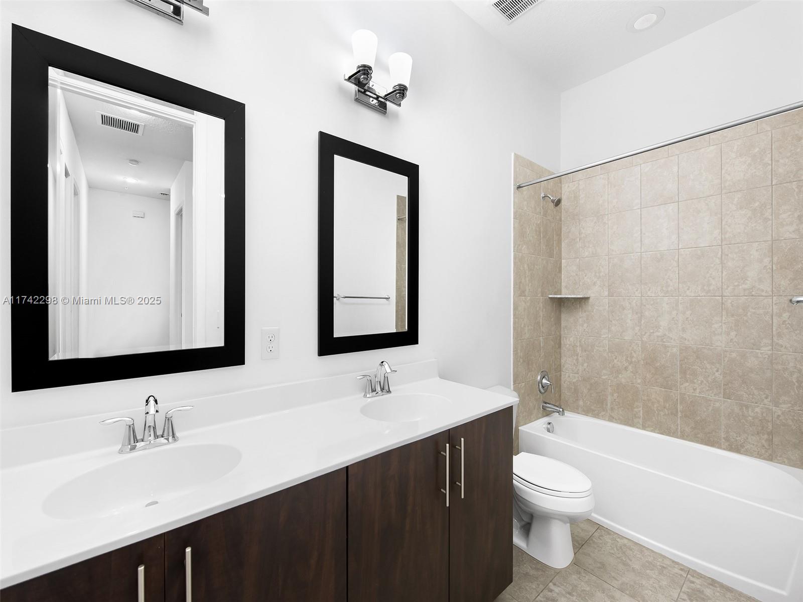 1732 NW 124th Pl, Pembroke Pines, Florida image 20