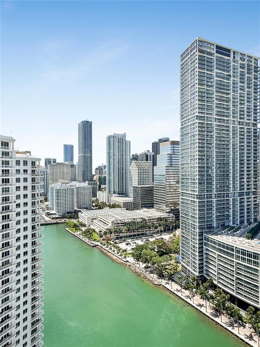 901 Brickell Key Blvd #3001, Miami FL 33131