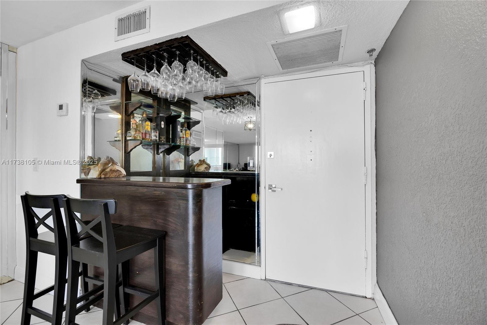 6039 Collins Ave #311, Miami Beach, Florida image 10