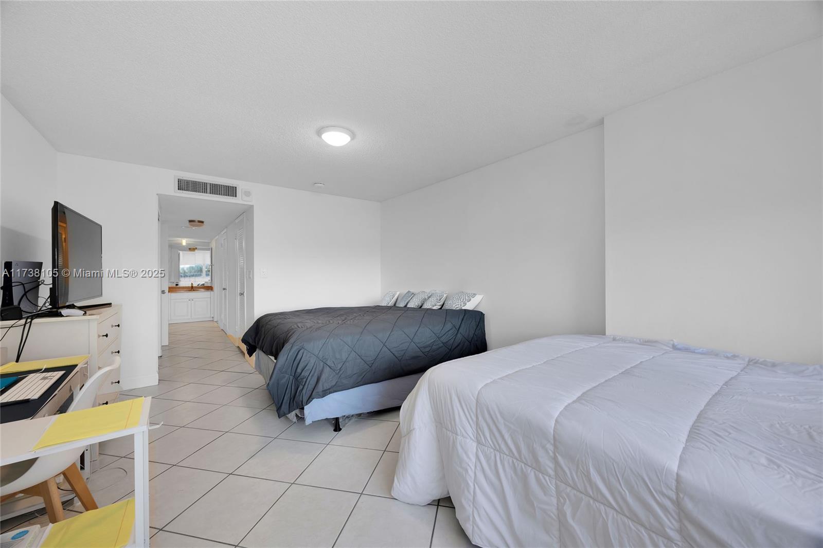 6039 Collins Ave #311, Miami Beach, Florida image 14