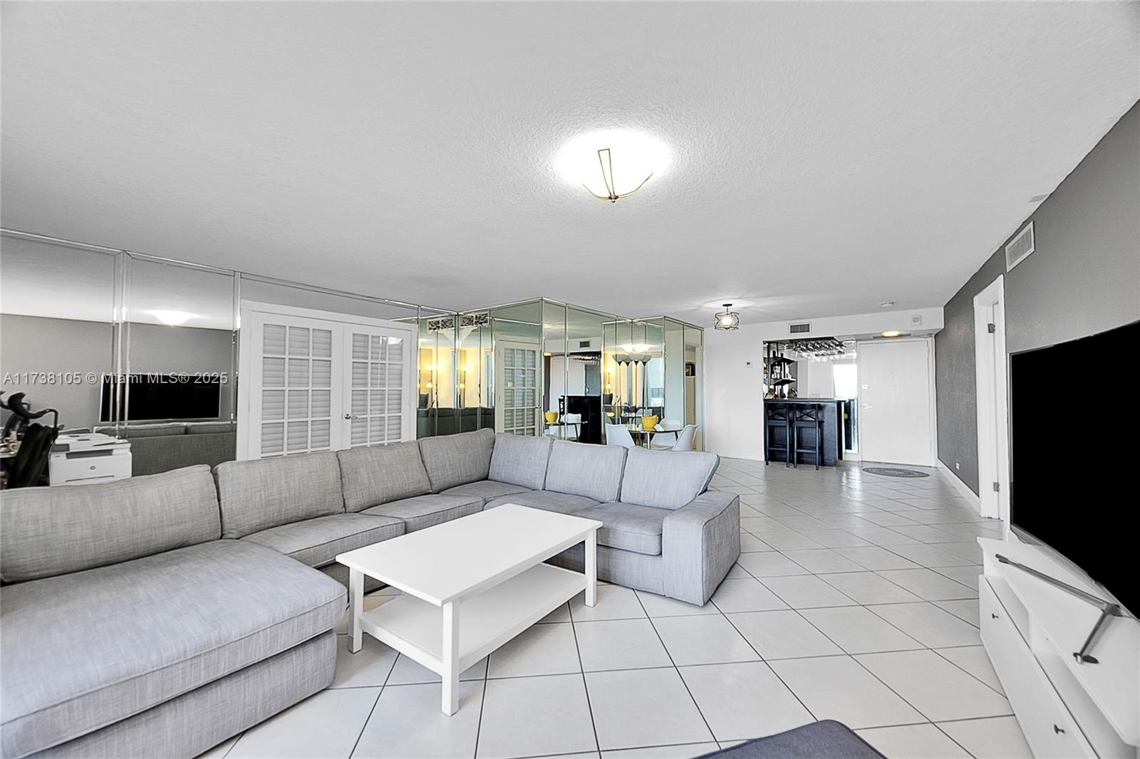 6039 Collins Ave #311, Miami Beach, Florida image 7