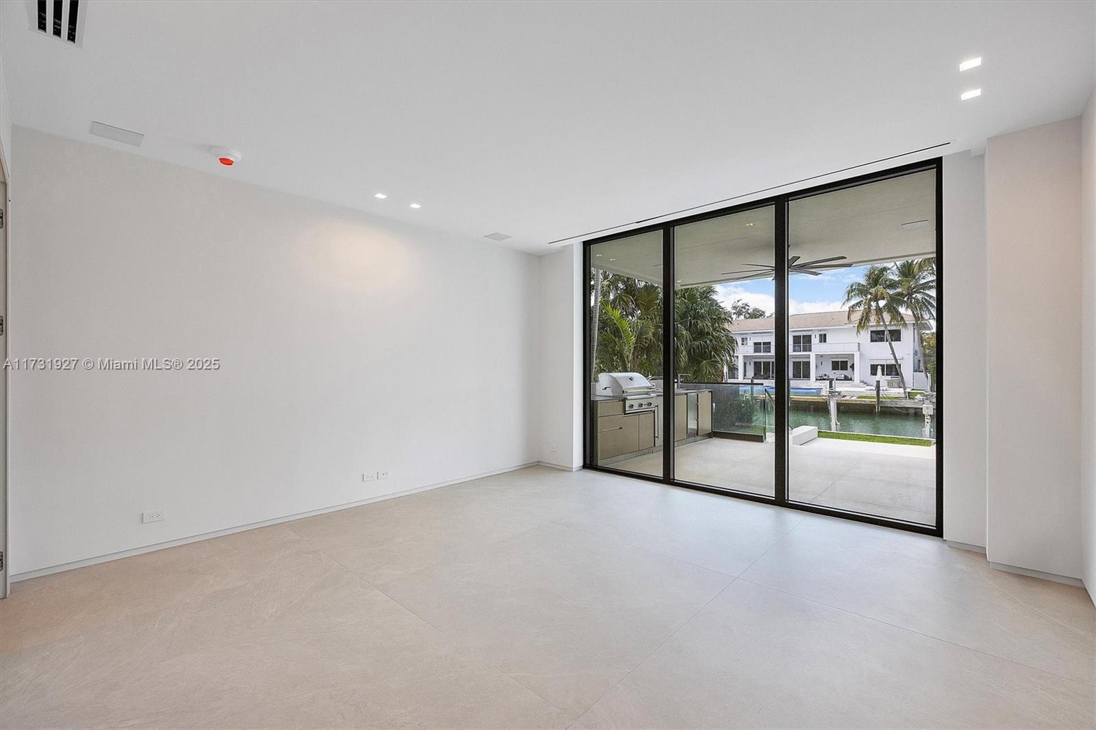 960 Mariner Dr, Key Biscayne, Florida image 30