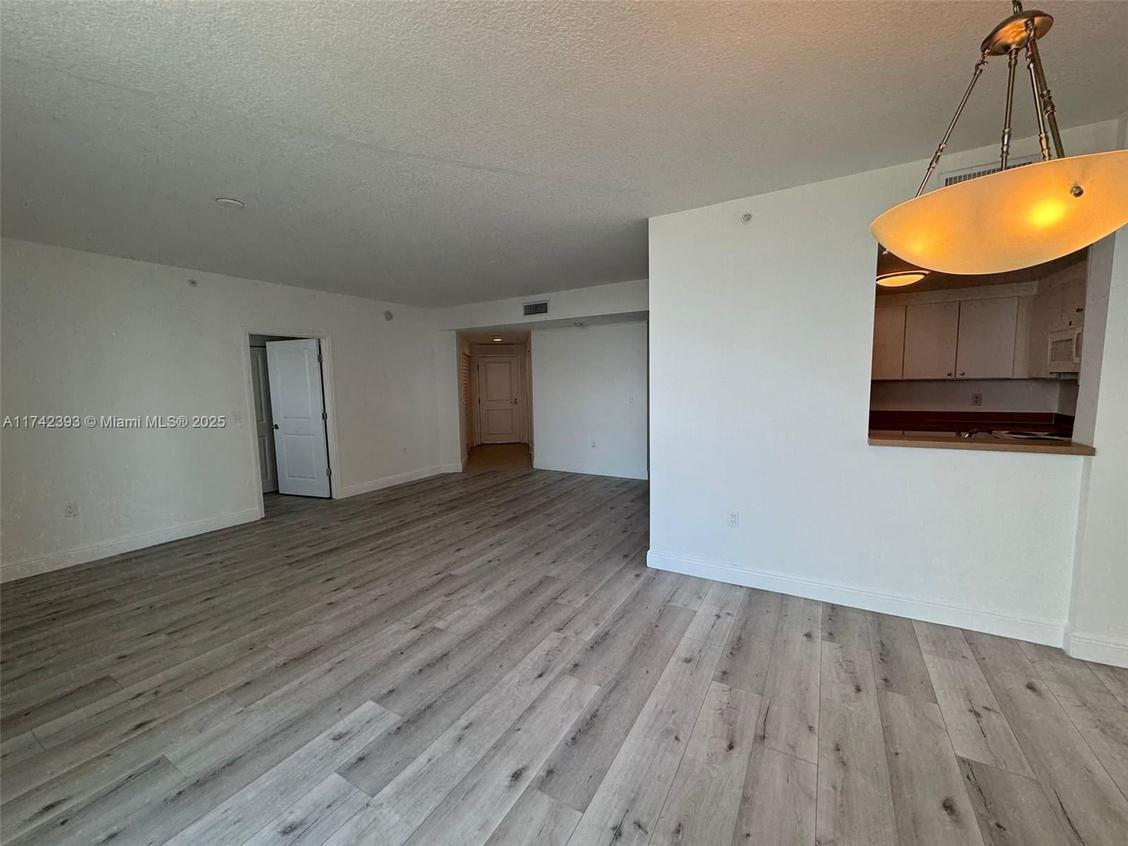 1250 S Miami Ave #2001, Miami FL 33130