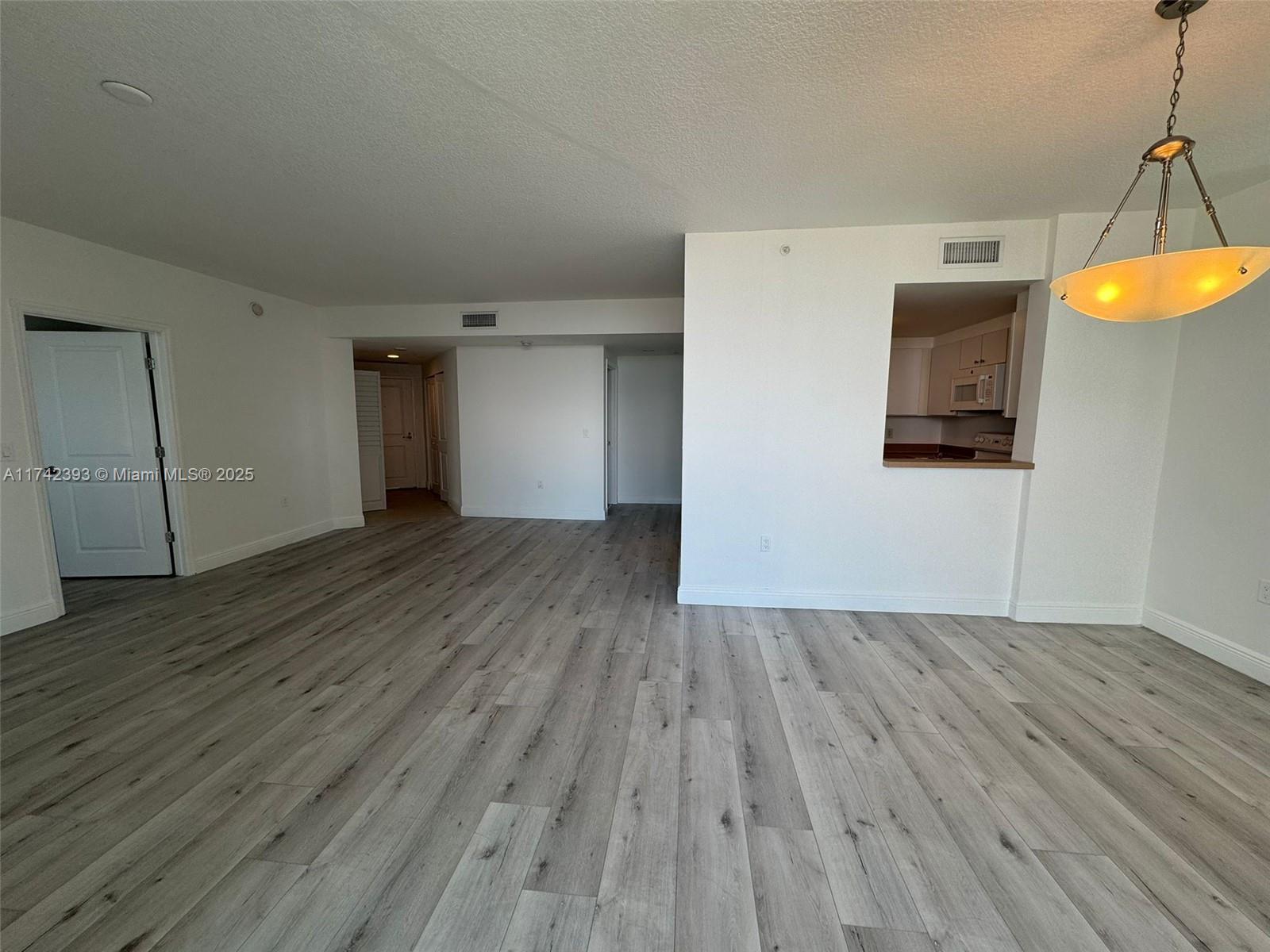 1250 S Miami Ave #2001, Miami FL 33130