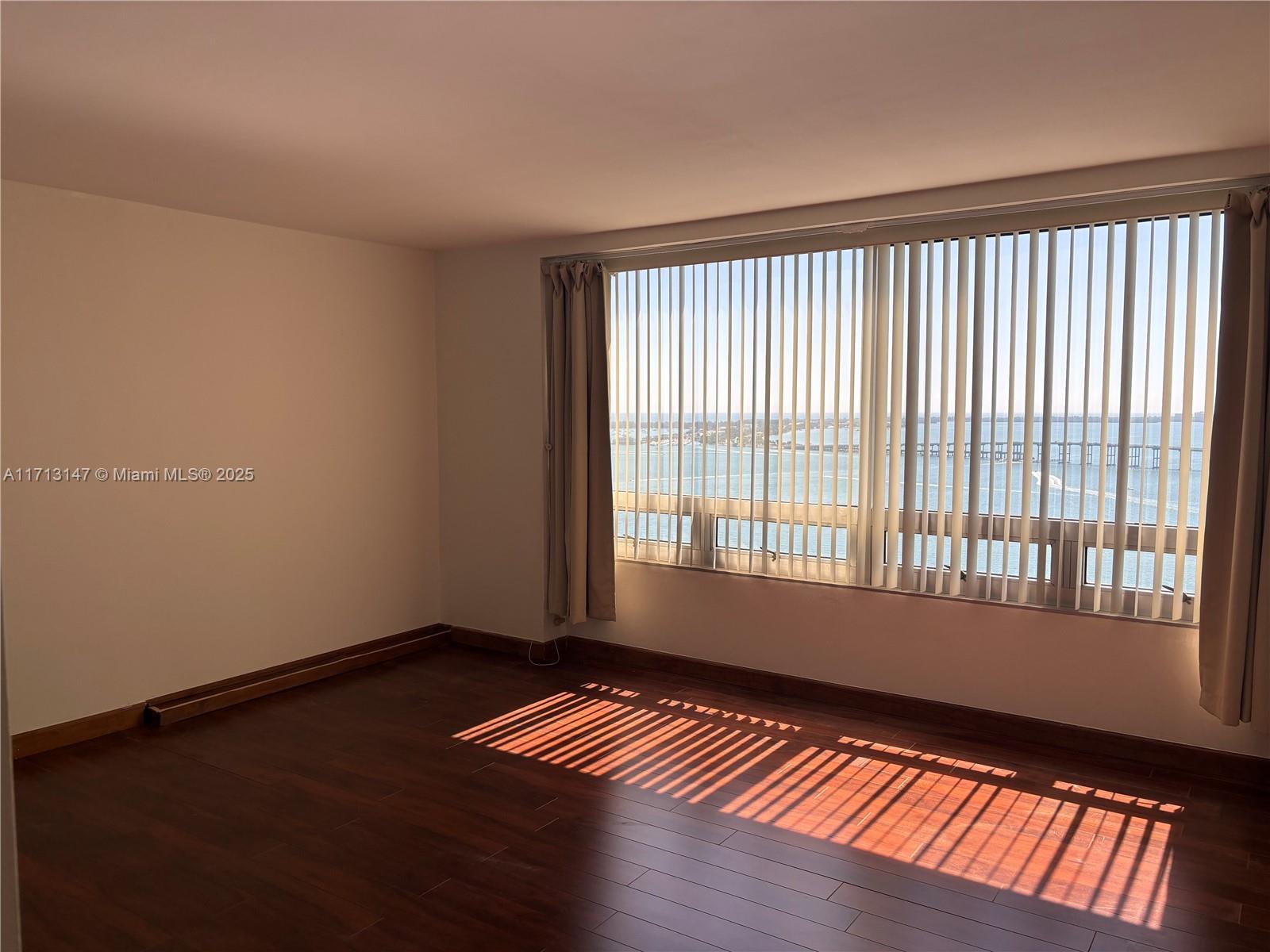 1541 Brickell Ave Unit C2705, Miami, Florida 33129