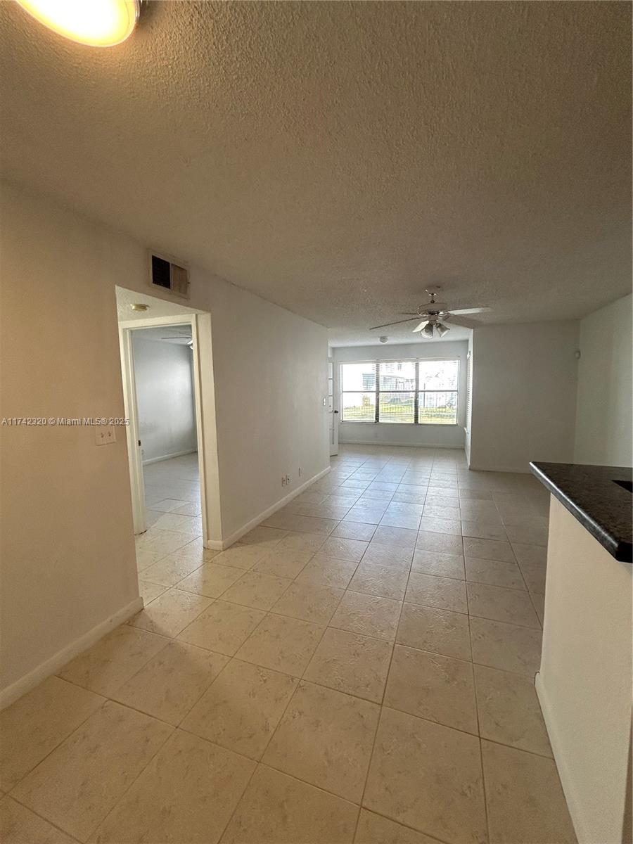 2826 S University Dr #3102, Davie, Florida image 17