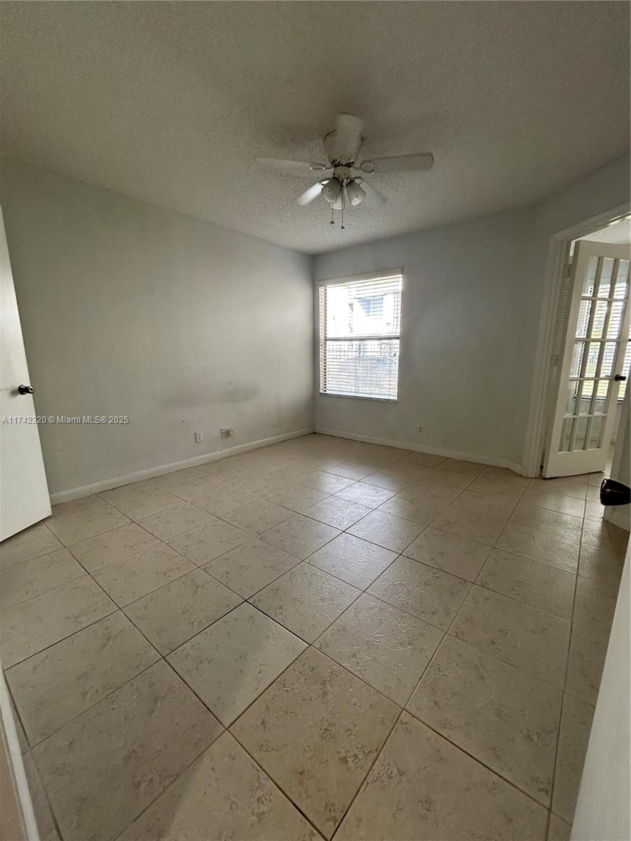 2826 S University Dr #3102, Davie, Florida image 25